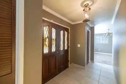 3327 Country Club Boulevard, Stockton, CA 95204 - Photo 8