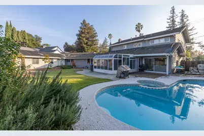 3327 Country Club Boulevard, Stockton, CA 95204 - Photo 50