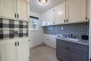 3327 Country Club Blvd, Stockton, CA 95204 - Photo 30