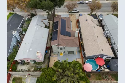 335 W Clover Road, Tracy, CA 95376 - Photo 40