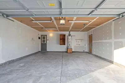 1921 Madrid Drive, Stockton, CA 95205 - Photo 14