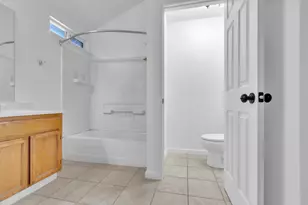 292 Dayflower Ct, Waterford, CA 95386 - Photo 18