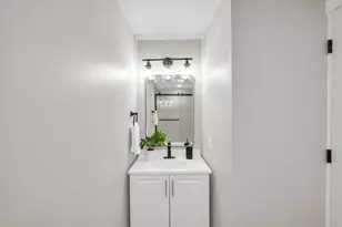 3811 15th Ave, Sacramento, CA 95820 - Photo 50