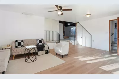 3801 Woodcrest Road, Sacramento, CA 95821 - Photo 10