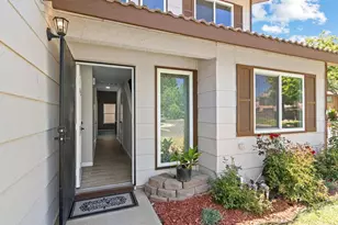 3945 Sparrow Ct, Modesto, CA 95356 - Photo 4