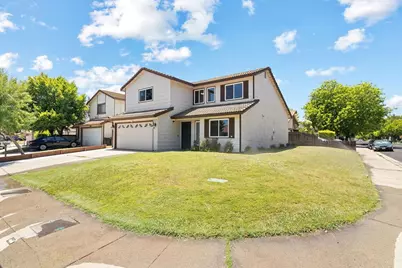 3945 Sparrow Court, Modesto, CA 95356 - Photo 2