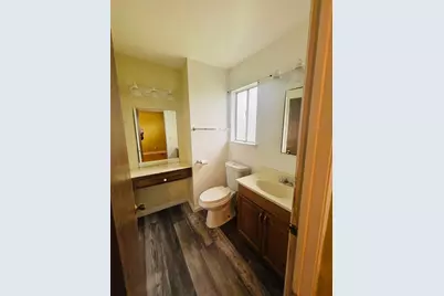 808 Ashlan Way, Madera, CA 93638 - Photo 8