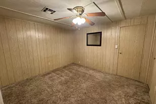 E Yosemite, Manteca, CA 95336 - Photo 16