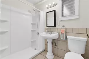 136 2nd St, Pacific Grove, CA 93950 - Photo 16