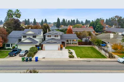 1820 N Berkeley Avenue, Turlock, CA 95382 - Photo 2