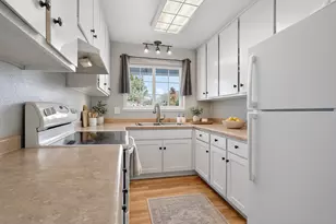 12340 Erin Dr, Auburn, CA 95603 - Photo 10