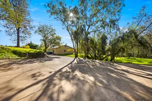 10315 Comstock Ln, Auburn, CA 95603 - Photo 4