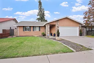 1921 Carleton Dr, Turlock, CA 95382 - Photo 2