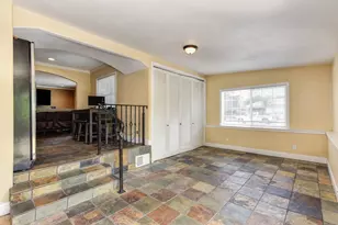 5500 McMahon Dr, Sacramento, CA 95824 - Photo 6