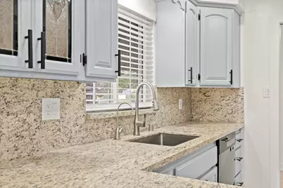 6920 Hogan Drive, Sacramento, CA 95822 - Photo 24