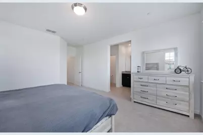 3001 Rhapsody Drive, Roseville, CA 95747 - Photo 32