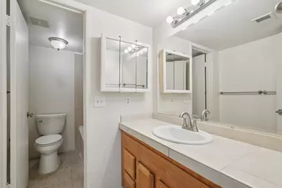 937 Fulton Avenue #502, Sacramento, CA 95825 - Photo 14