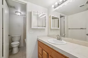 937 Fulton Ave, Sacramento, CA 95825 - Photo 14