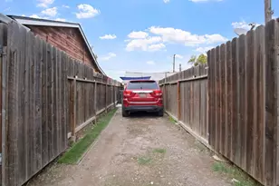 1225 Eugene Ave, Modesto, CA 95351 - Photo 16