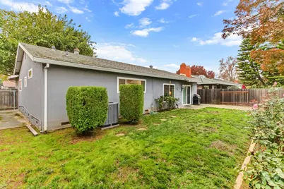 2833 Sandbrook Court, Sacramento, CA 95826 - Photo 40