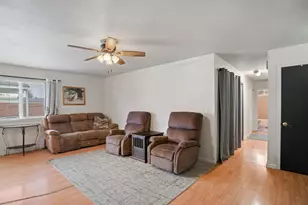10167 Country Way, Sacramento, CA 95827 - Photo 6