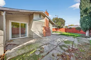 8261 Tanoak Way, Citrus Heights, CA 95621 - Photo 32