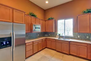 2580 W El Camino Ave, Sacramento, CA 95833 - Photo 46