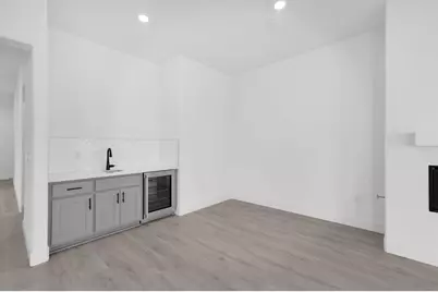 10220 Elara Way, Elk Grove, CA 95757 - Photo 6