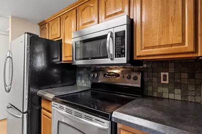 2452 Larkspur Lane #324, Sacramento, CA 95825 - Photo 4