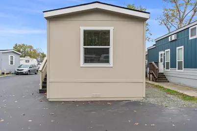E F Street #4, Oakdale, CA 95361 - Photo 2