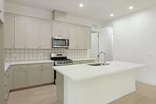 2285 Paramount Ln, Manteca, CA 95337 - Photo 12