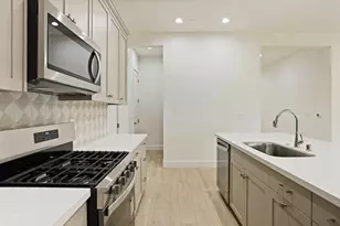 2285 Paramount Ln, Manteca, CA 95337 - Photo 8