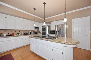 100 Hinkle Ct, Folsom, CA 95630 - Photo 16