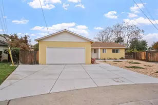 201 Eagle Ct, Modesto, CA 95350 - Photo 2