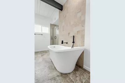 1125 Wellesley Avenue, Modesto, CA 95350 - Photo 22