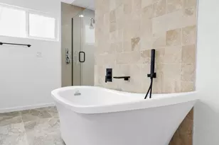 1125 Wellesley Ave, Modesto, CA 95350 - Photo 22