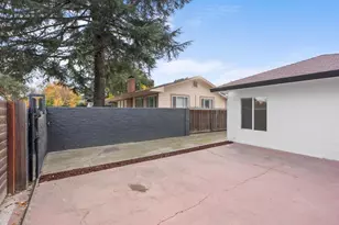 1125 Wellesley Ave, Modesto, CA 95350 - Photo 36