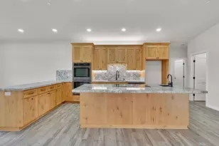 4326 Oak Creek Dr, Loma Rica, CA 95901 - Photo 8