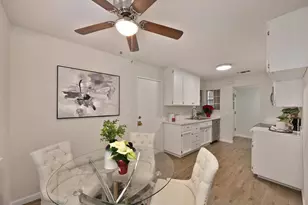 7559 Amherst St, Sacramento, CA 95822 - Photo 18