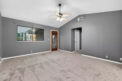 736 E Louise Avenue, Manteca, CA 95336 - Photo 14