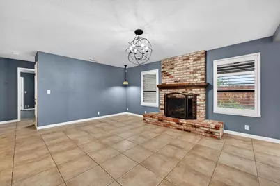 736 E Louise Avenue, Manteca, CA 95336 - Photo 6