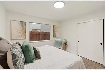 6813 Paseo Del Sol, Elk Grove, CA 95758 - Photo 12