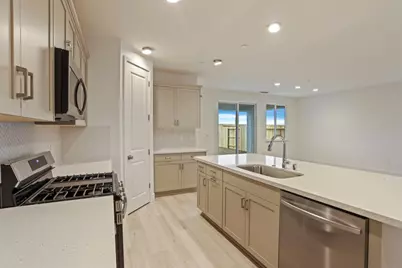 2182 Silk Avenue, Manteca, CA 95337 - Photo 8