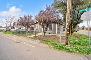 1602 N Golden Gate Ave, Stockton, CA 95205 - Photo 2