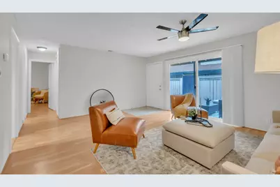 111 Roundtree Court, Sacramento, CA 95831 - Photo 4