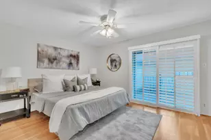 111 Roundtree Ct, Sacramento, CA 95831 - Photo 10