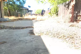 4205 Sierra Vista Ave, Sacramento, CA 95820 - Photo 18