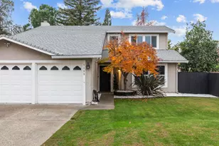 7135 Mathis Ct, Citrus Heights, CA 95610 - Photo 4