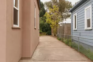 326 S Stanislaus St, Stockton, CA 95203 - Photo 26
