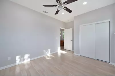 207 W Moraga Street, Tracy, CA 95391 - Photo 40